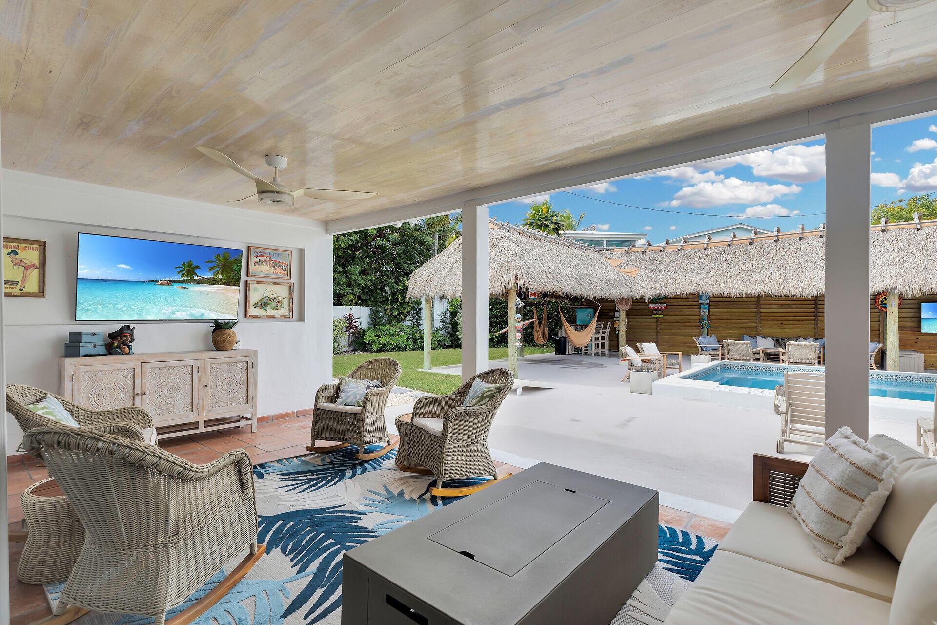 Image 2: virtual-tour-361518-21