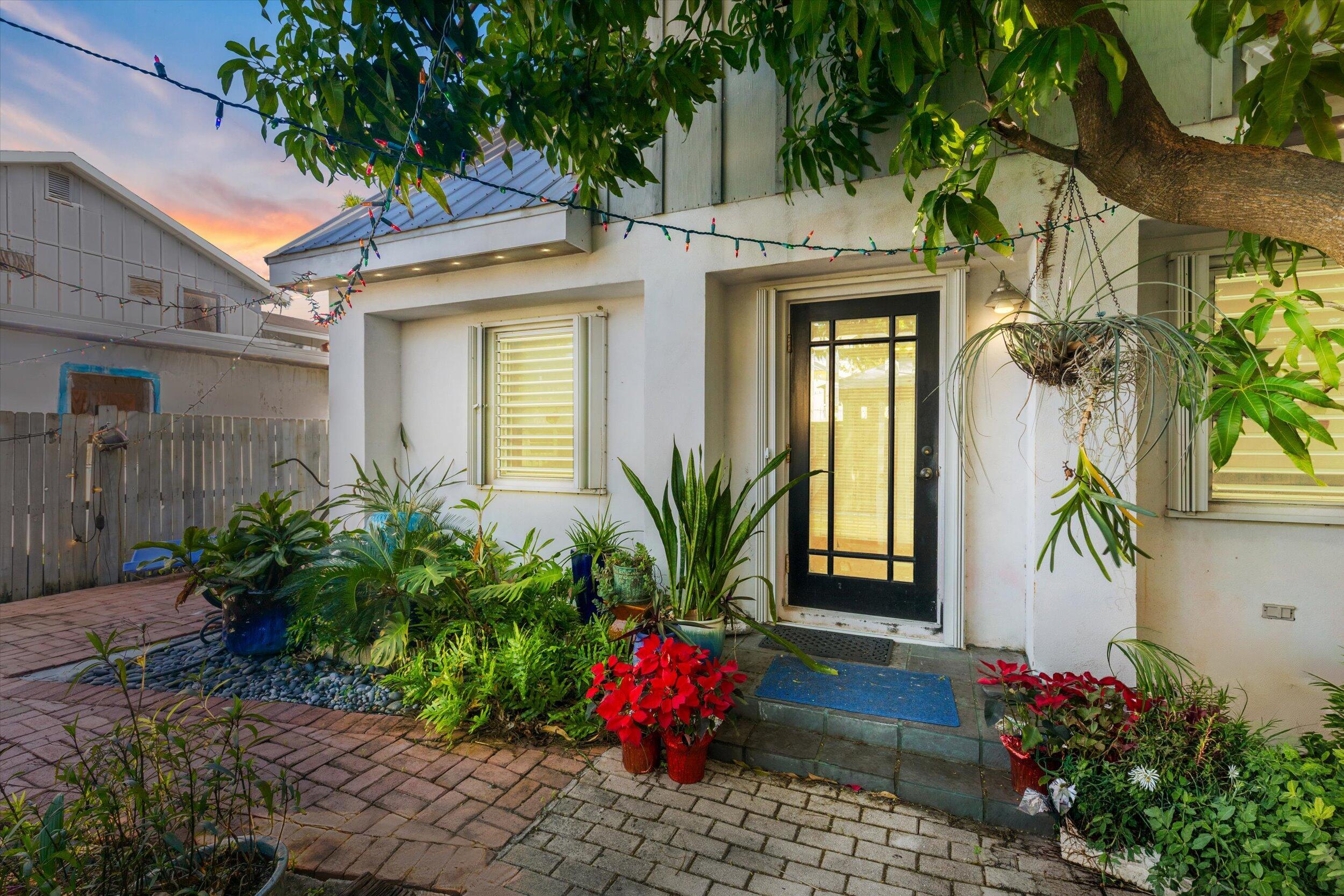 Image 4: 04-004 copy