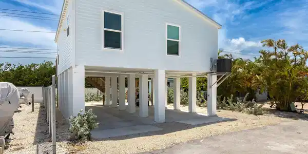 Image 3: 12 55 Boca Chica Road 27