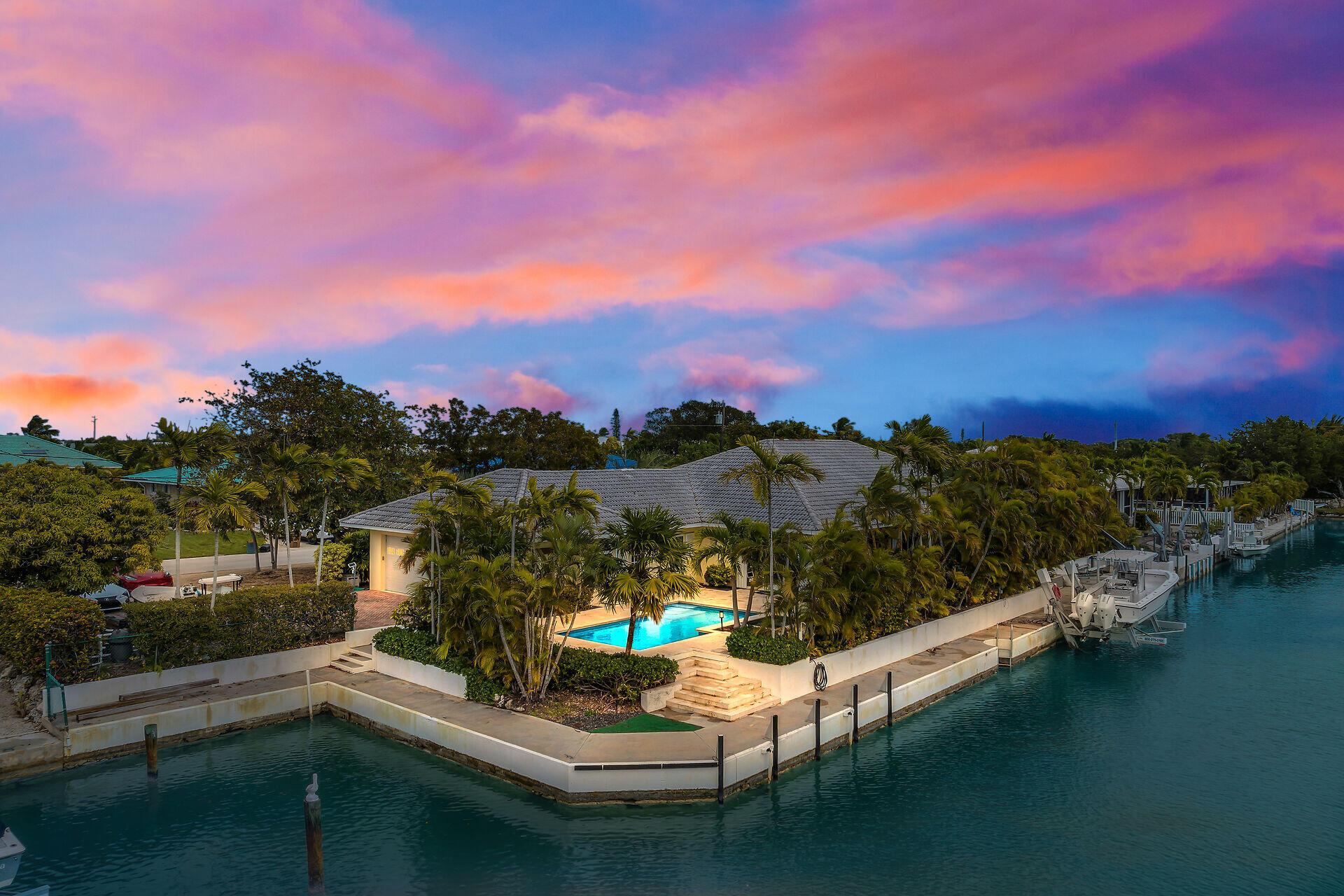 Image 1: virtual-tour-361610-mls-high-res-image-4