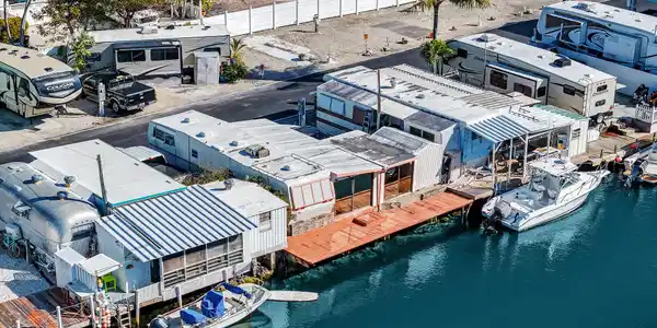 6099 Overseas Highway