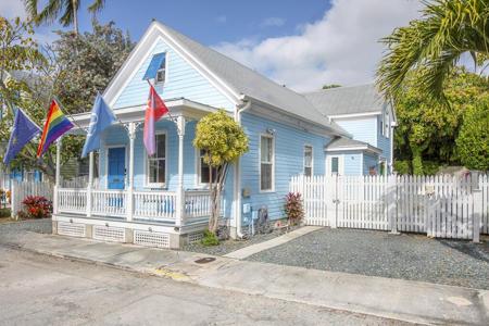 525 Louisa Street