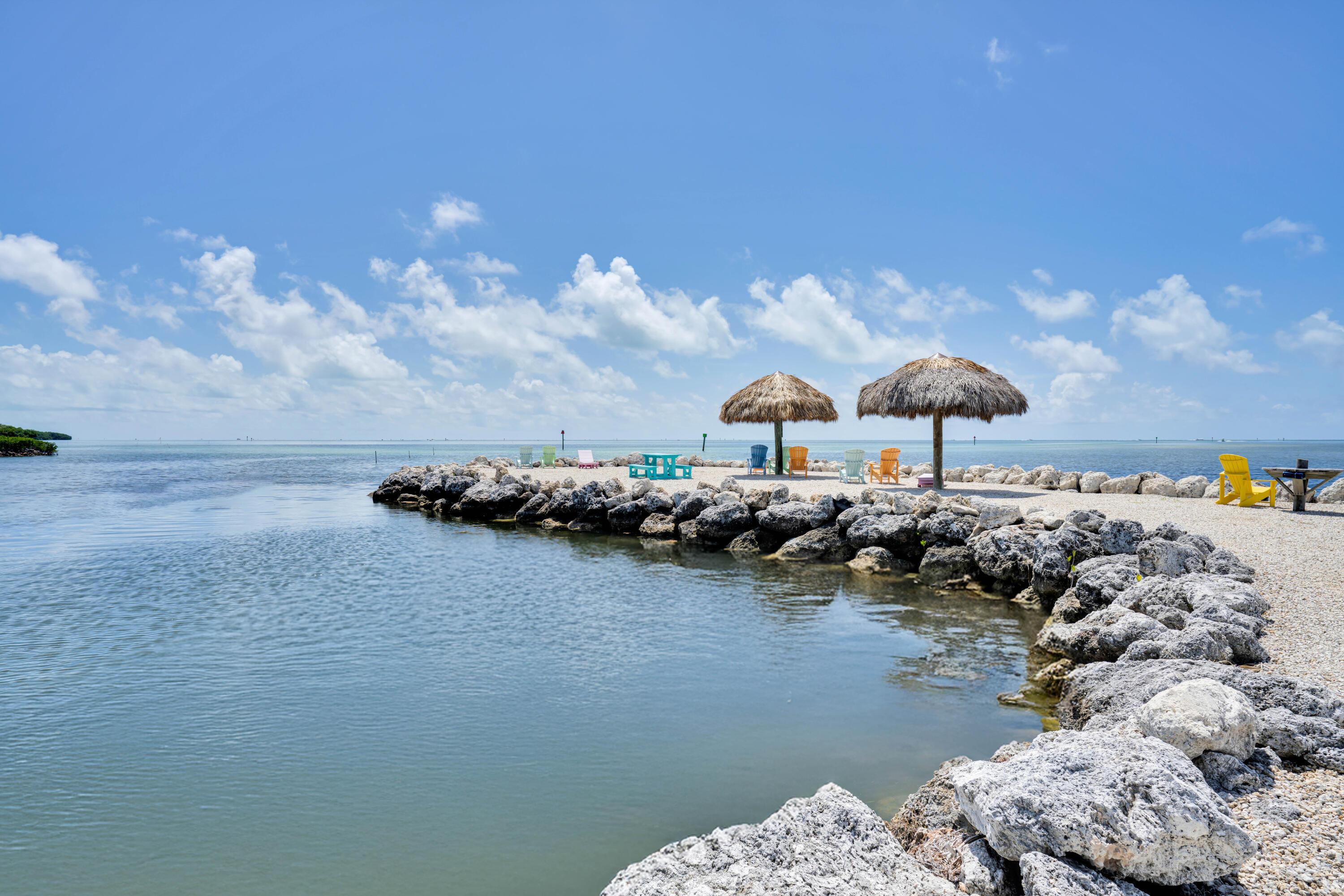 Image 4: Jetty