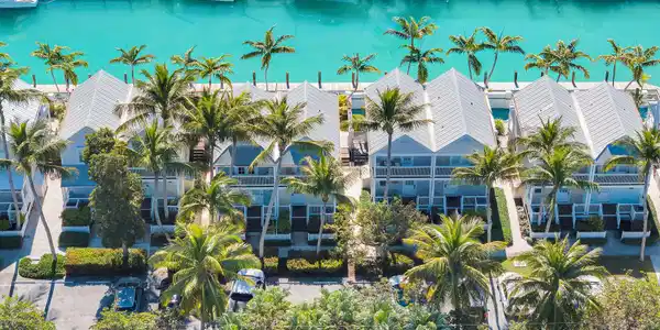 7017 Harbor Village Drive