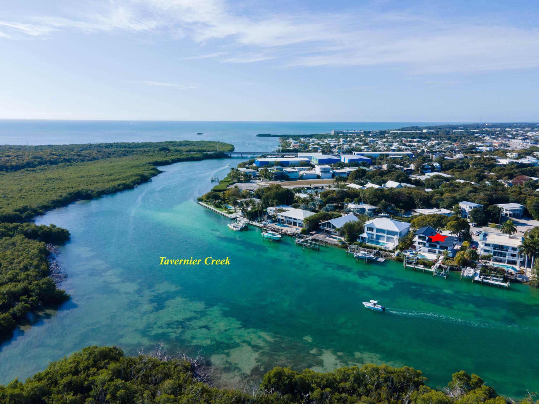 Image 3: Facing Ocean Side