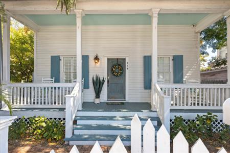 319 Grinnell Street