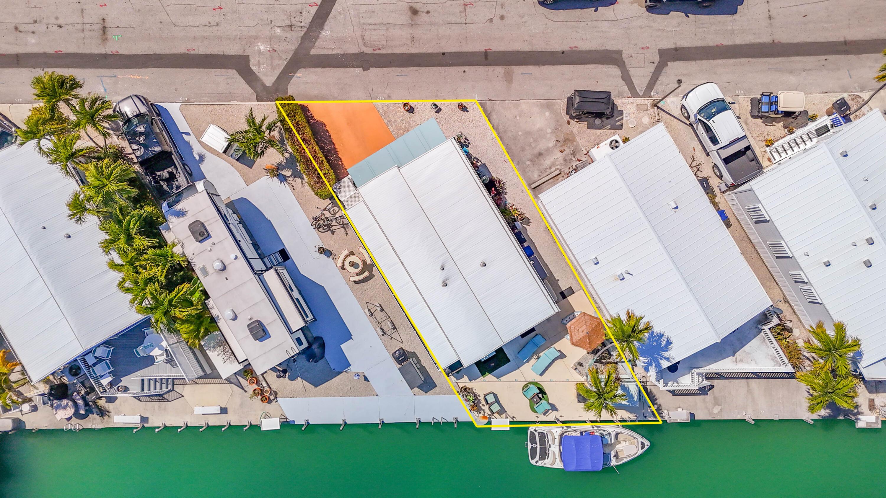 Image 3: 036-701SpanishMainDrive-unit417-CudjoeKe