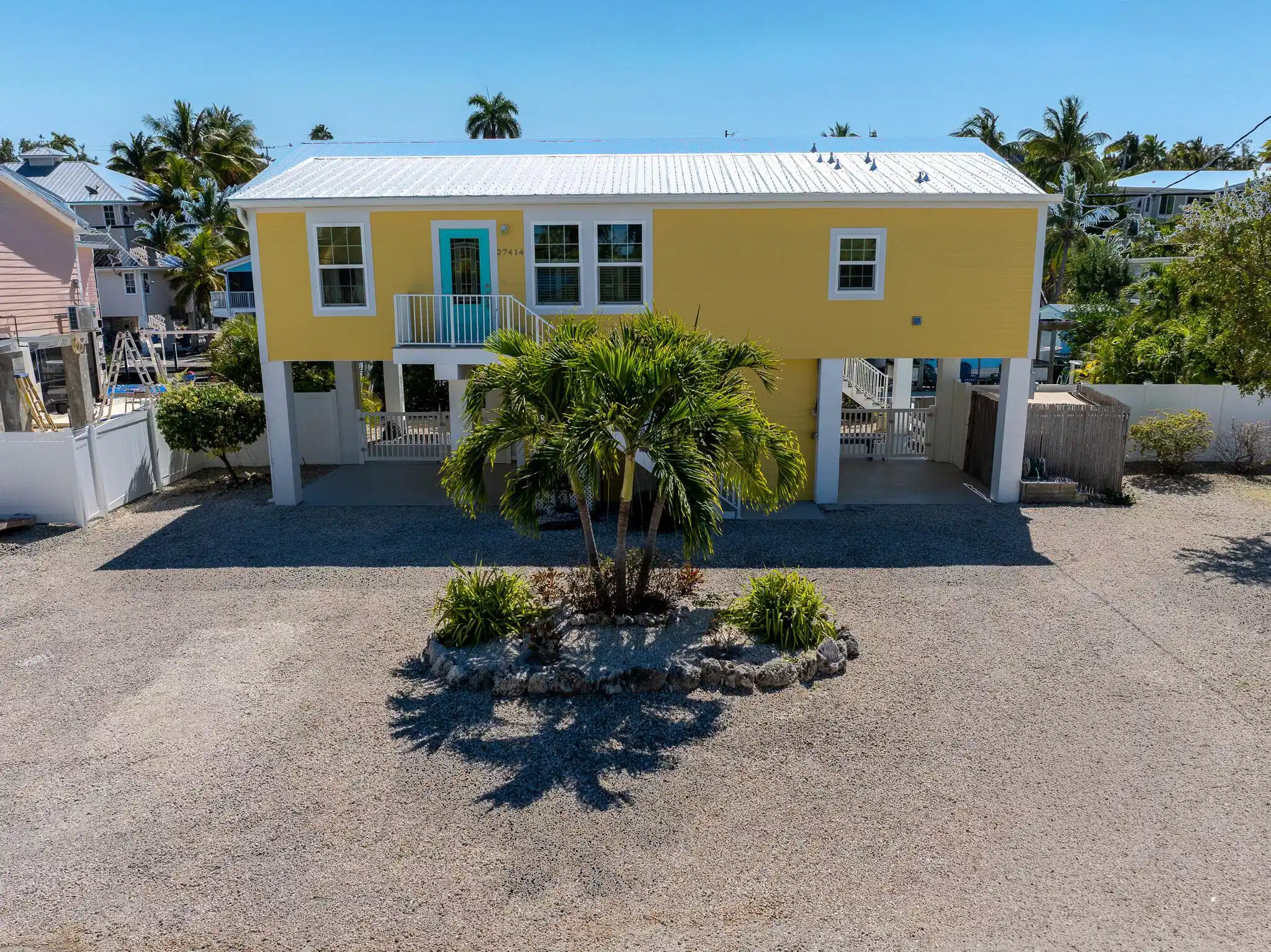 Image 1: Front of house