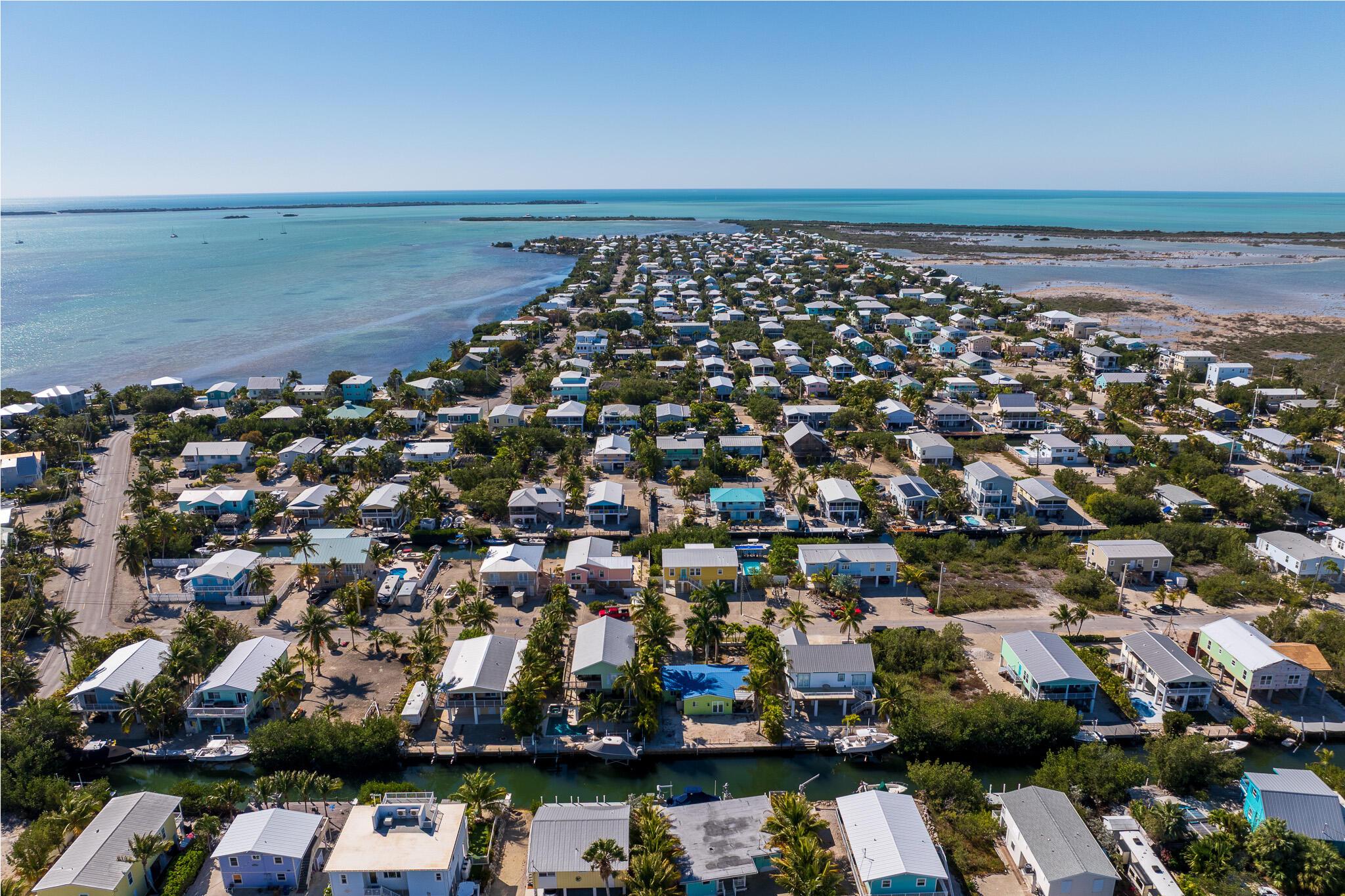 Image 4: Aerial of Neighborhood