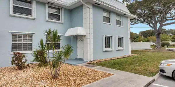 Image 2: virtual-tour-354422-mls-high-res-image-1