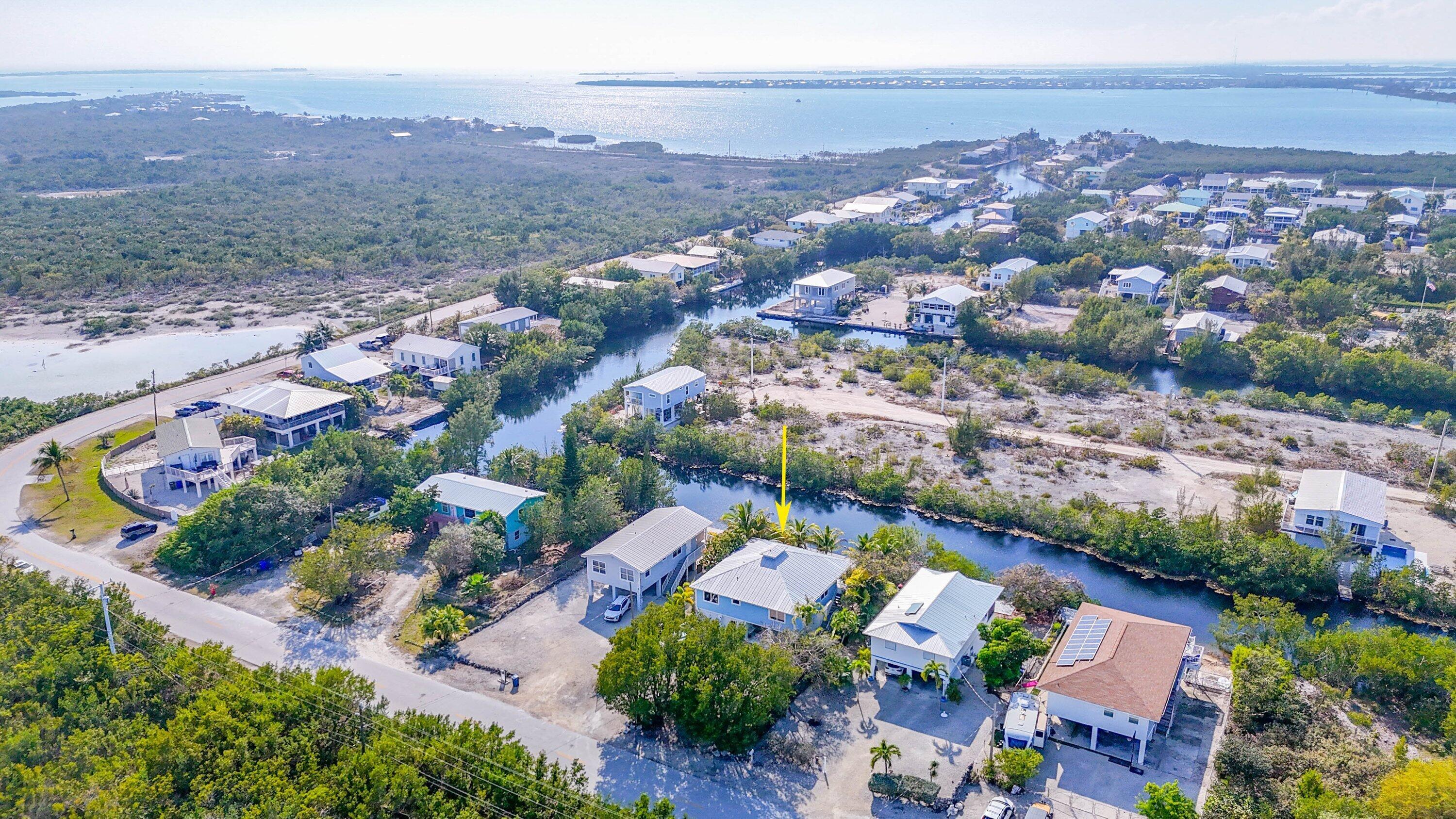 Image 2: 040-216NewfoundBoulevard-BigPineKey-FL-3