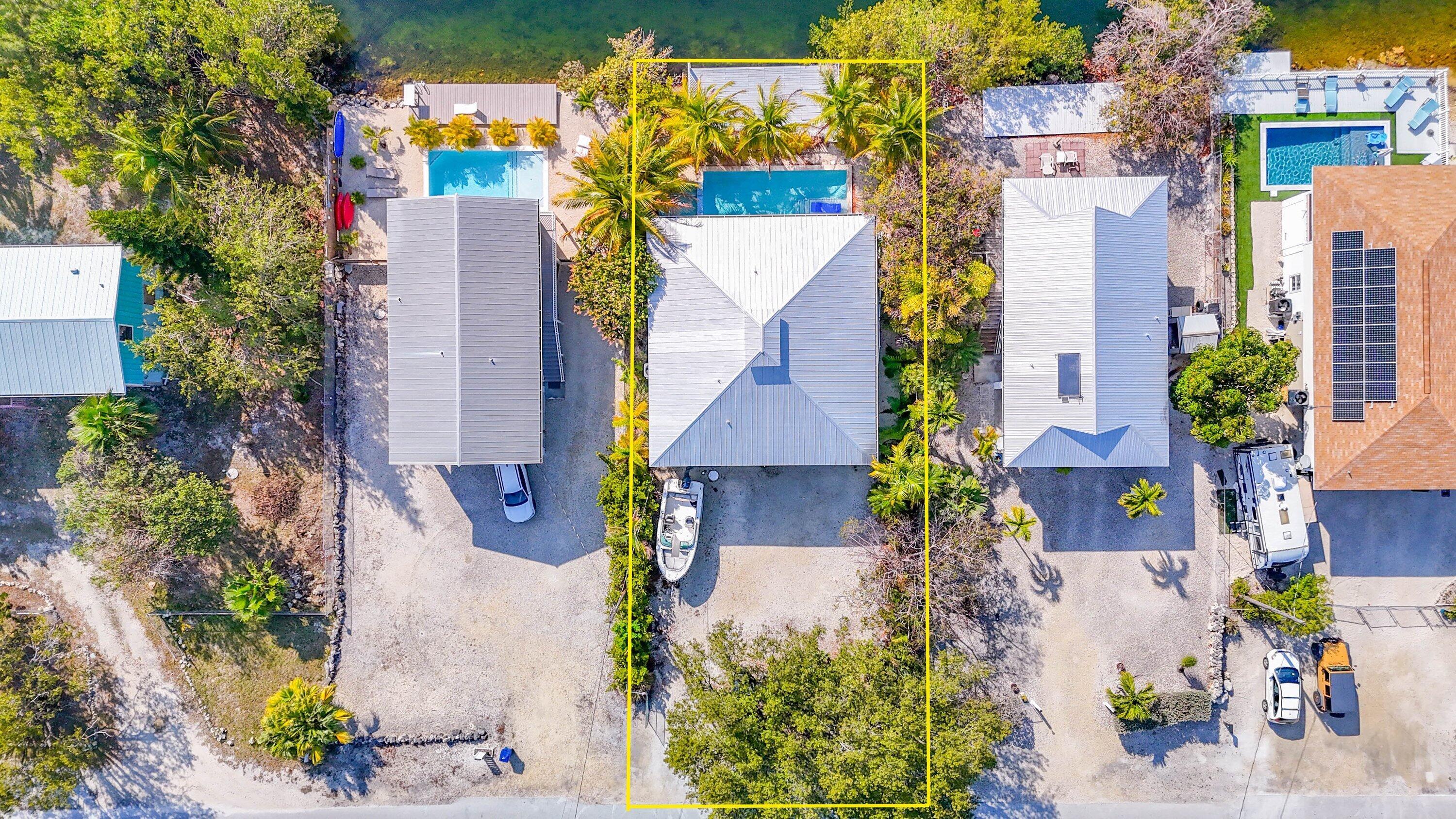 Image 3: 038-216NewfoundBoulevard-BigPineKey-FL-3