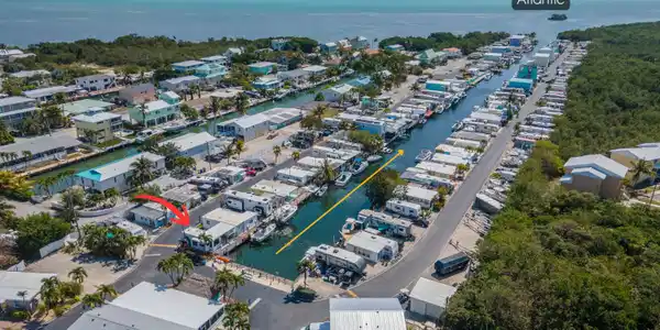 Image 2: 20 E Key by the Sea Drone-4