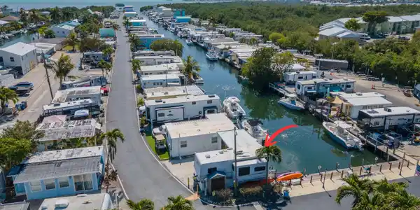Image 4: 20 E Key by the Sea Drone-2