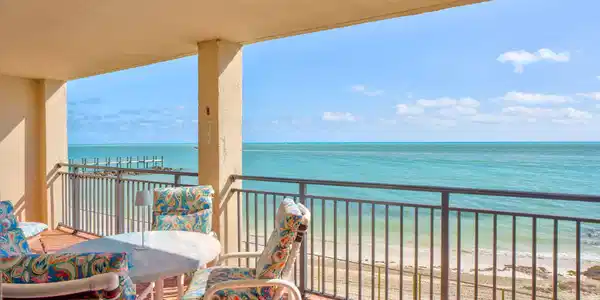 Image 2: 1001 w Ocean Dr #1-204