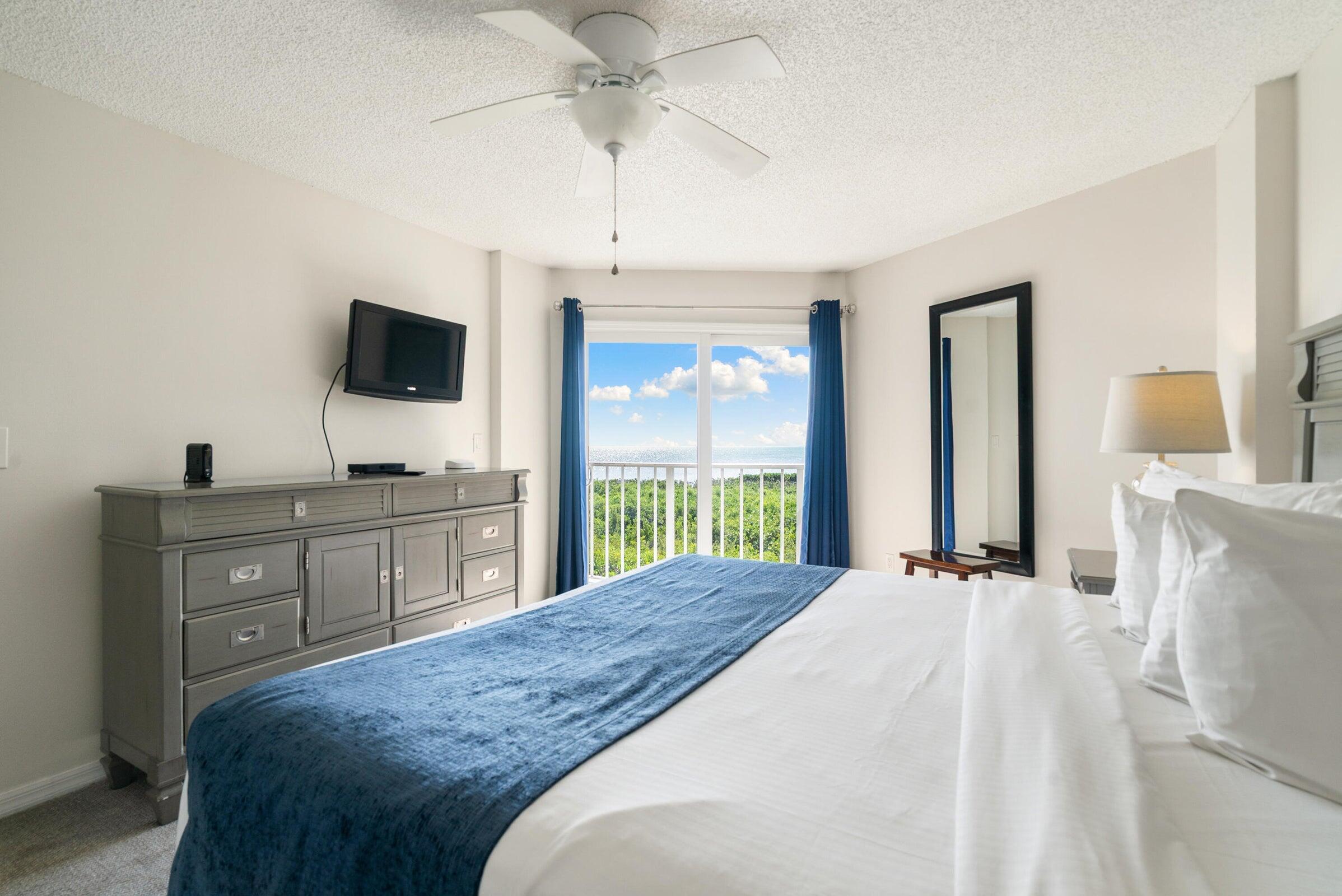 Image 2: Owners suite