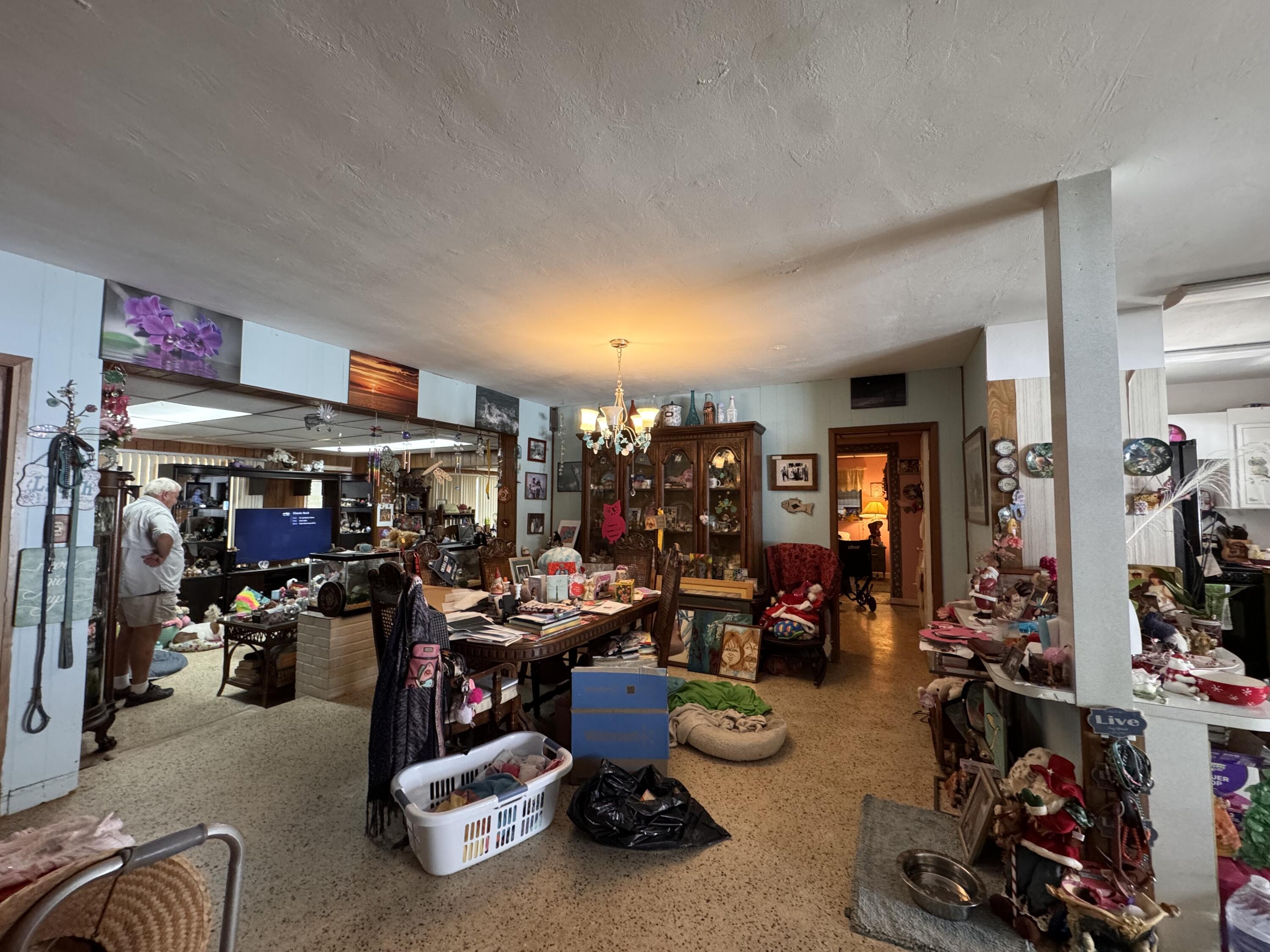 Image 3: 110 E. Ridge Road - Living/Dining