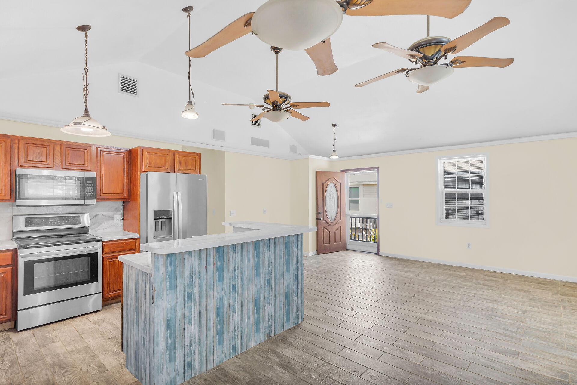 Image 2: virtual-tour-362366-10