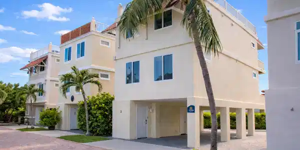 12400 Overseas Highway