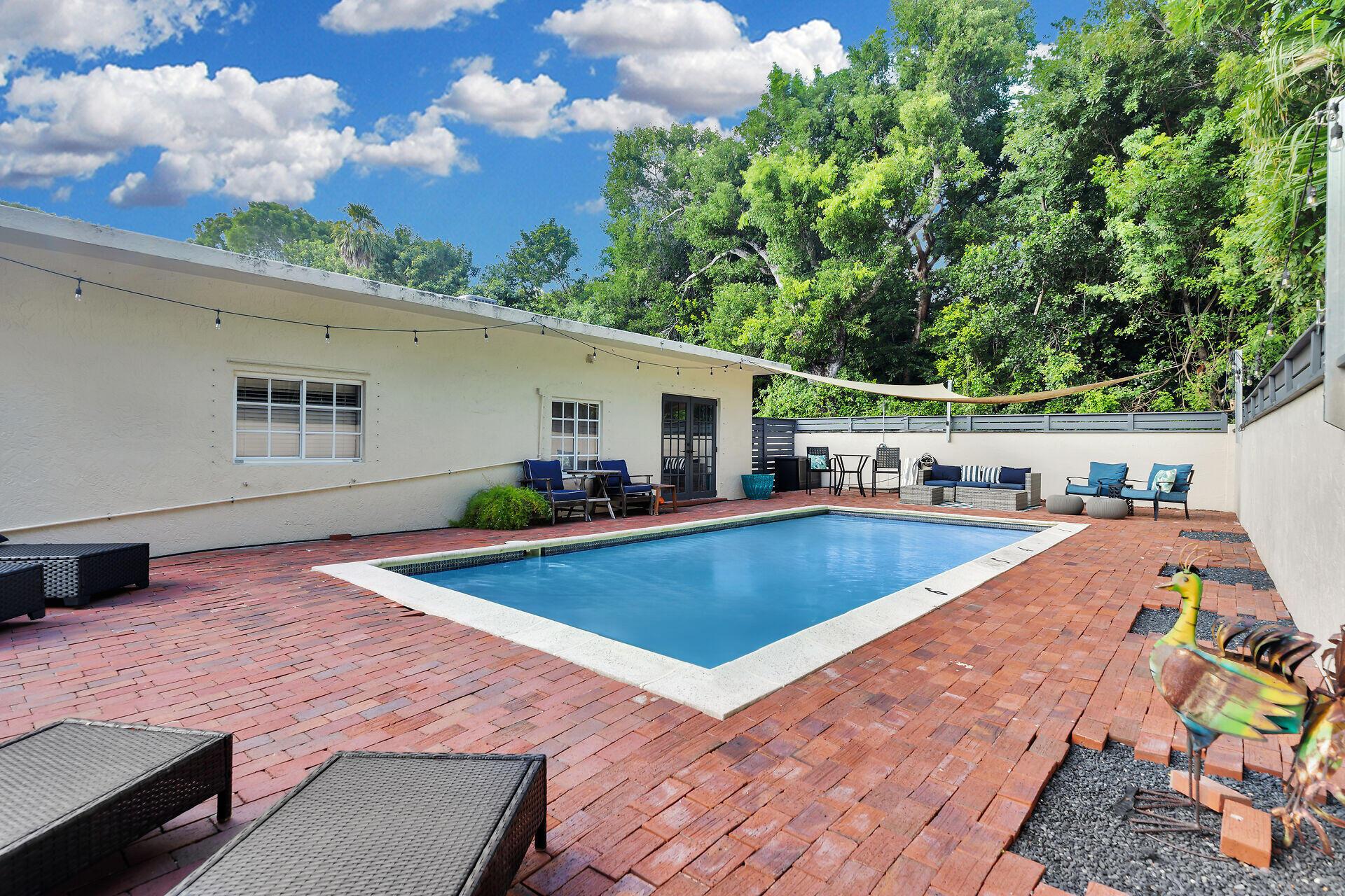 Image 2: virtual-tour-359267-mls-high-res-image-3
