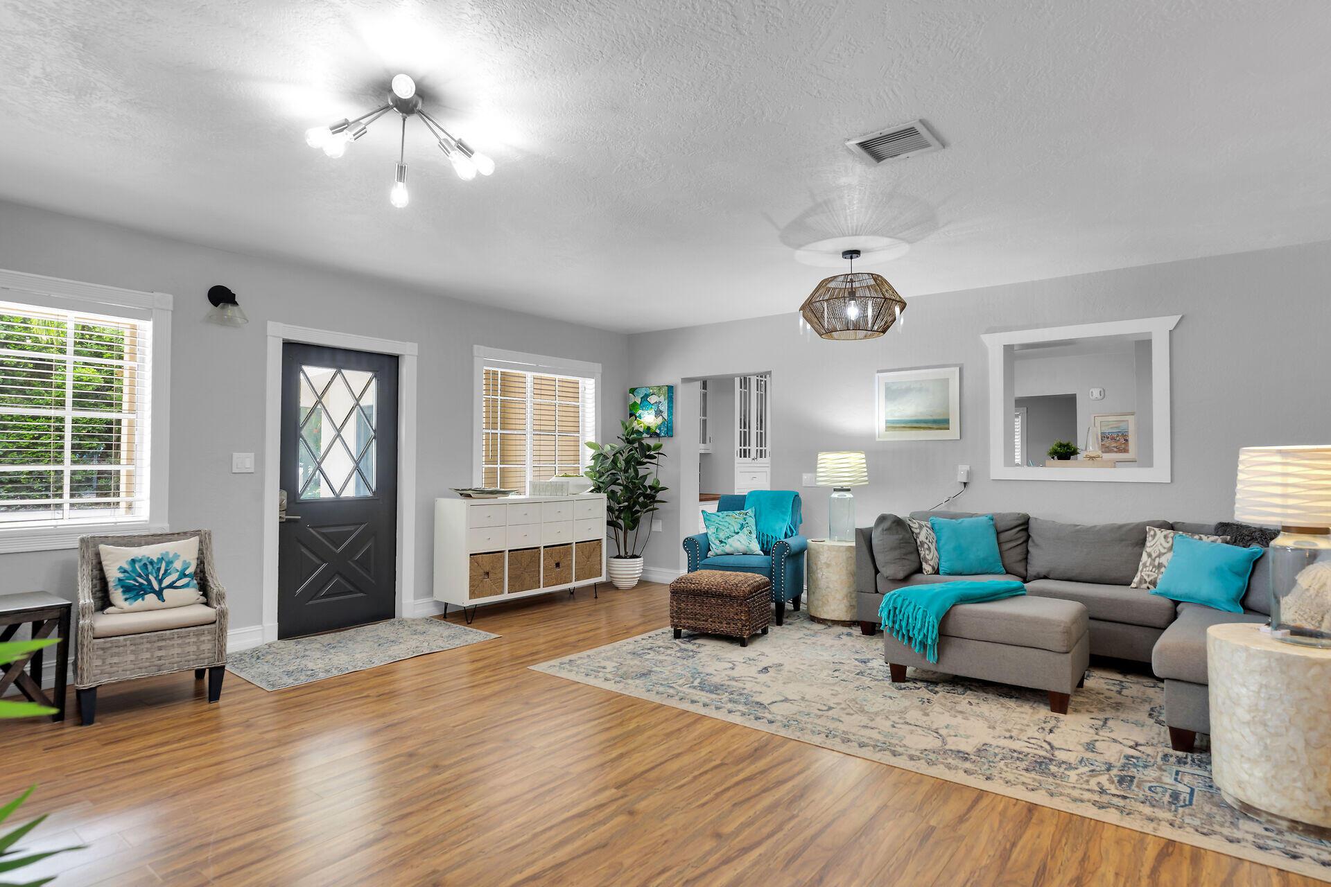 Image 4: virtual-tour-359267-mls-high-res-image-6