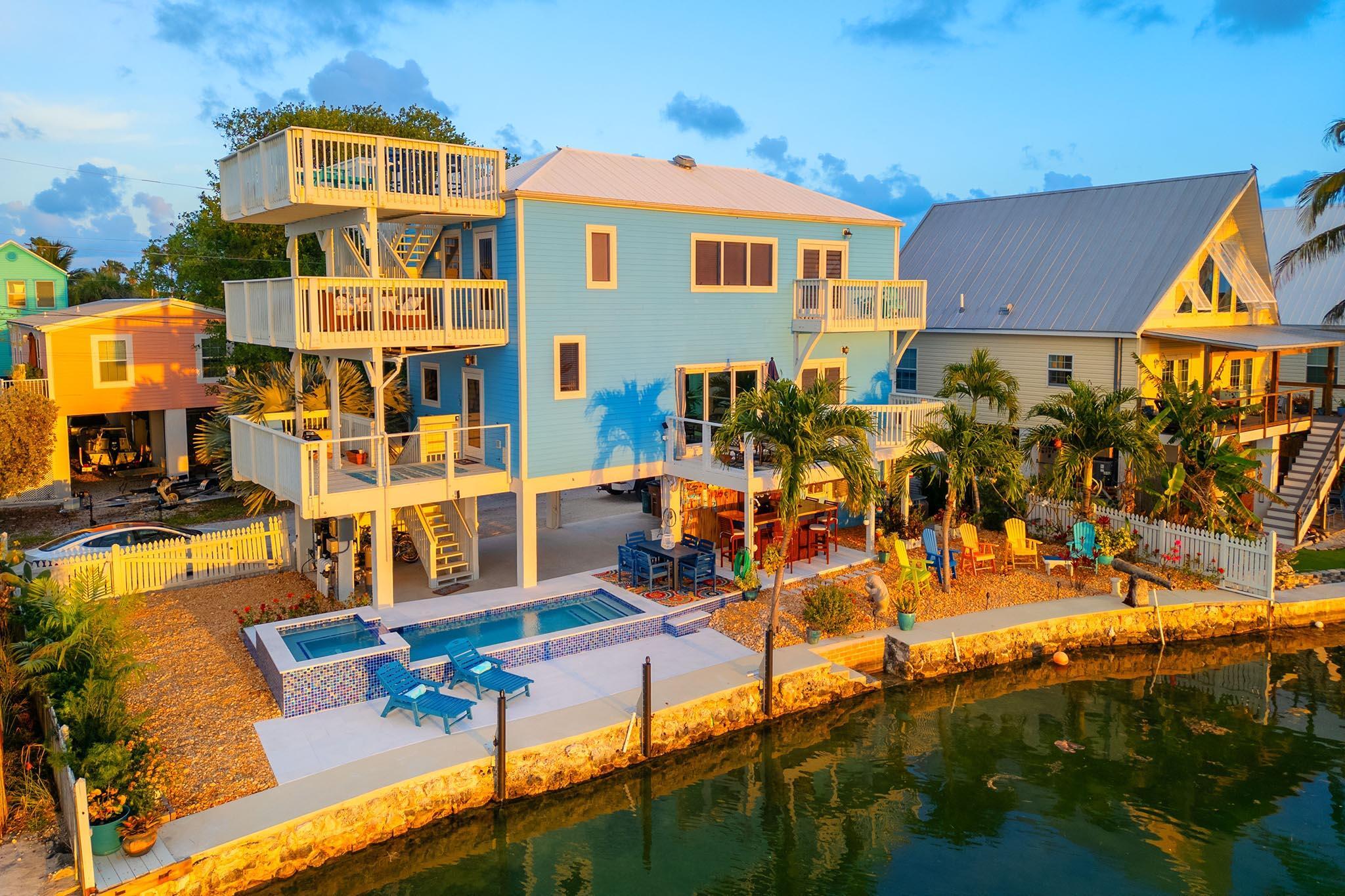 Image 2: 6 Shore Dr (web) 008