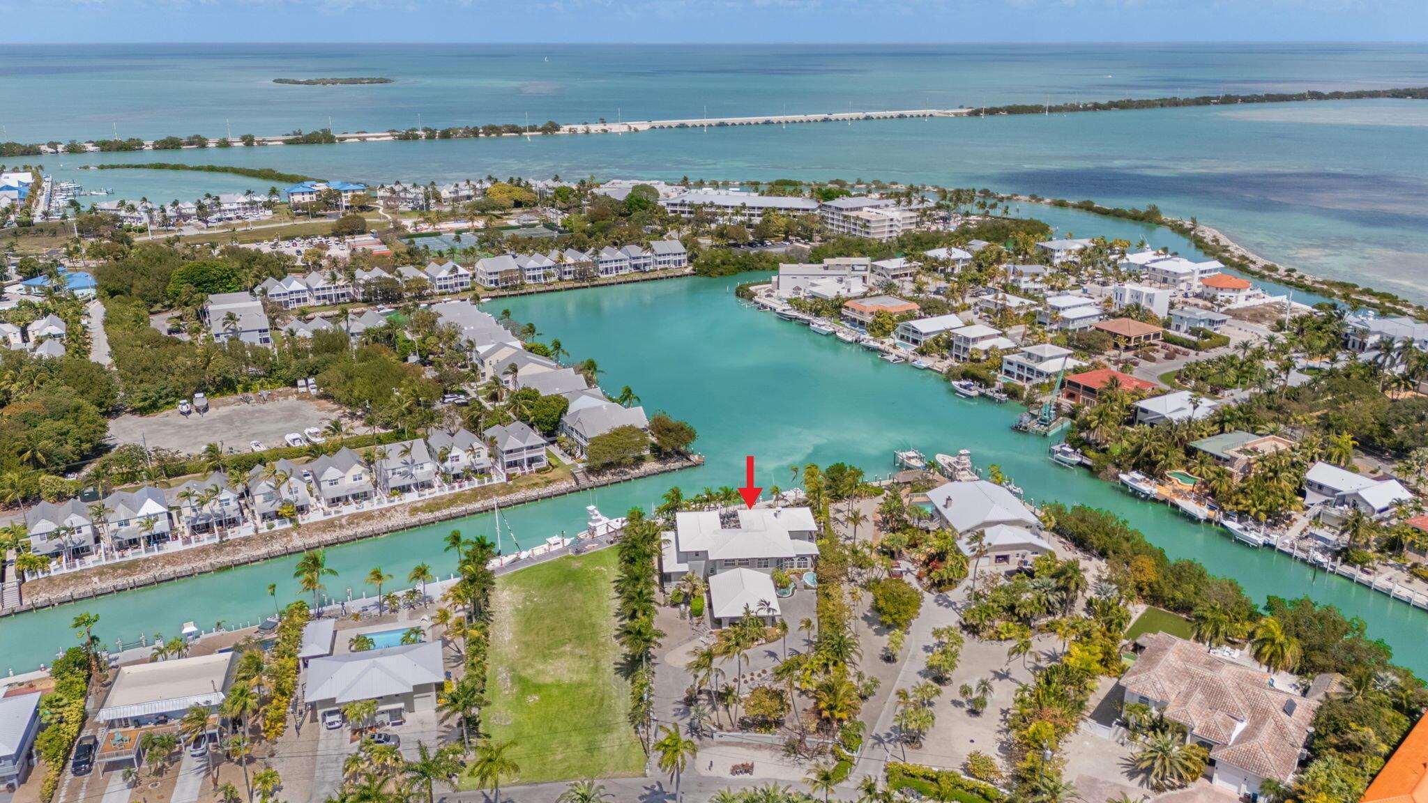 Image 1: 87-web-or-mls-031026 152 Indies Dr N, Du