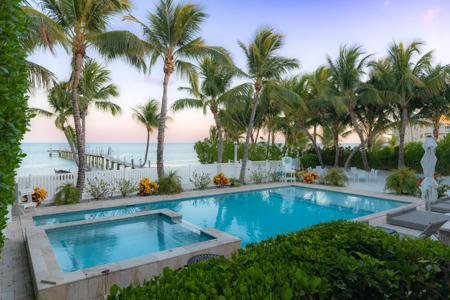 65760 Overseas Highway