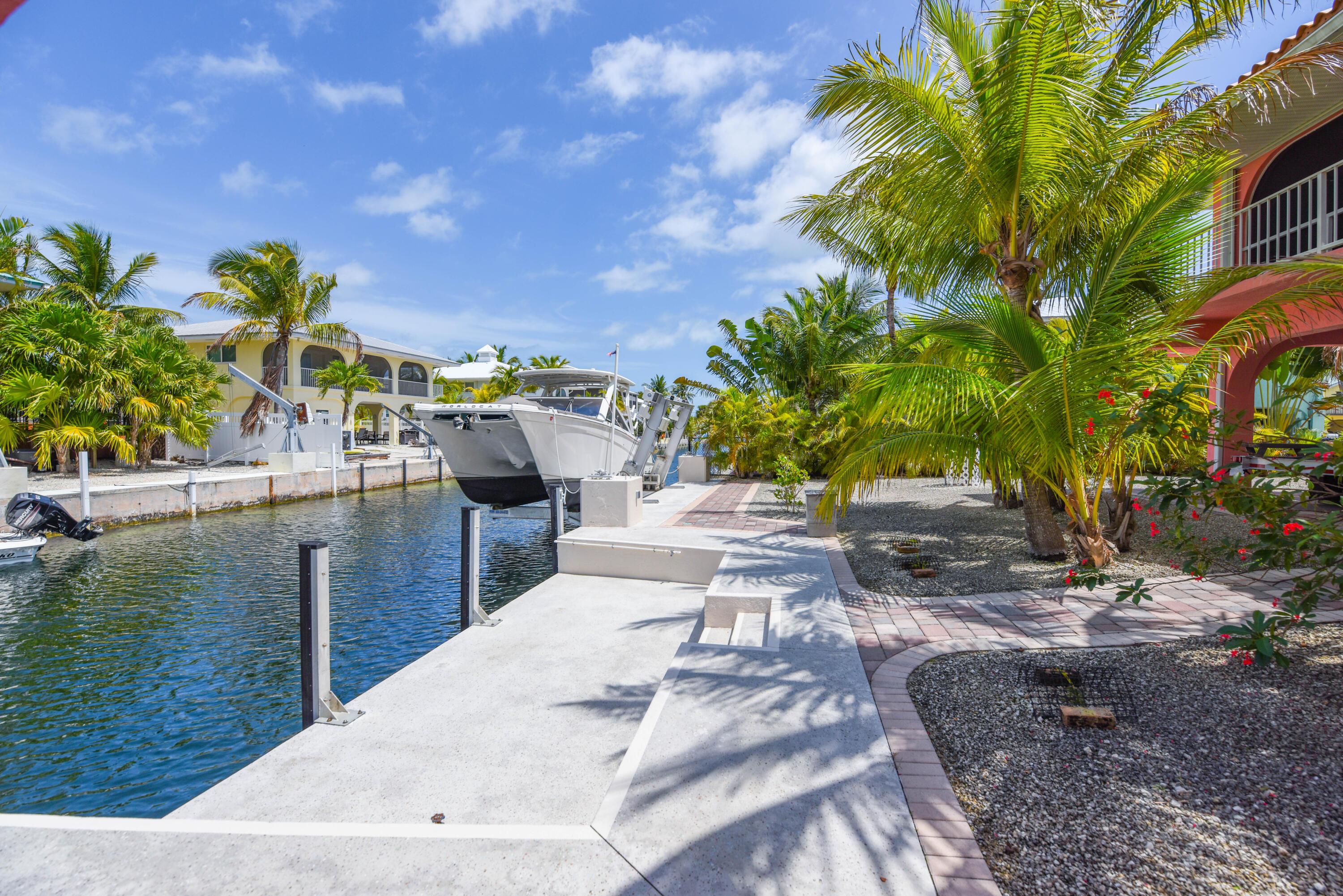 Image 2: 028-29635SaratogaAvenue-BigPineKey-FL-33