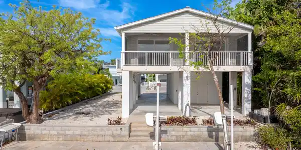 113 Snapper Creek Drive