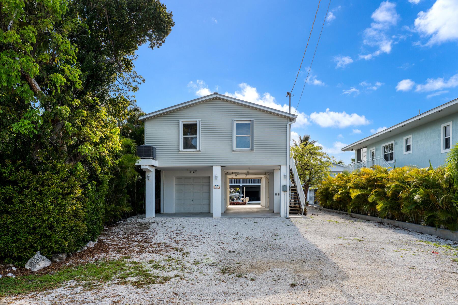 Image 4: Front of home