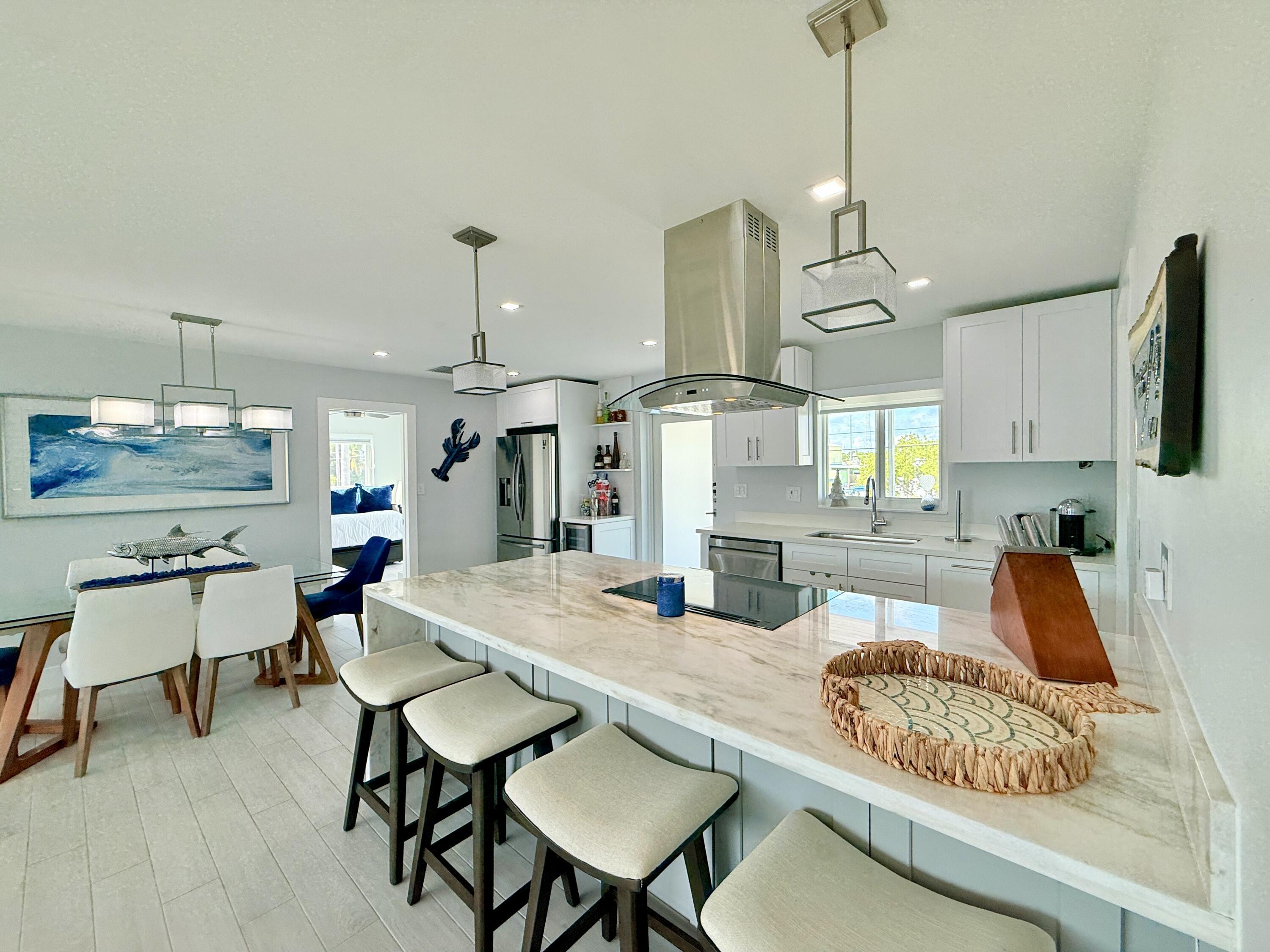 Image 4: Kitchen 1