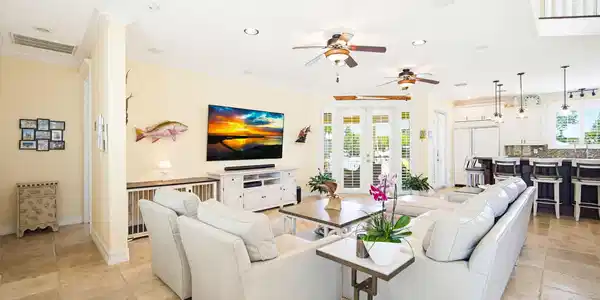 Image 4: Great Room