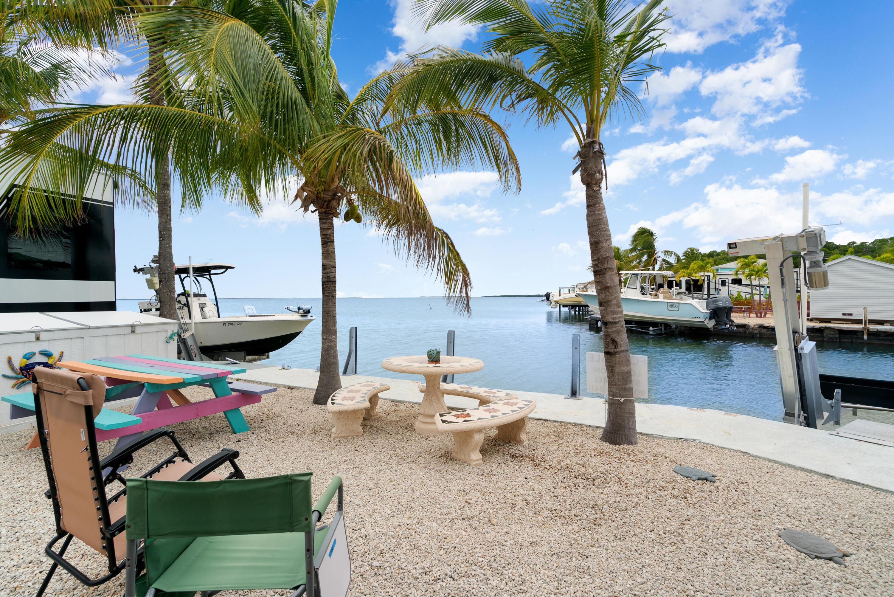 Image 3: Calusa Campground #222 (16)