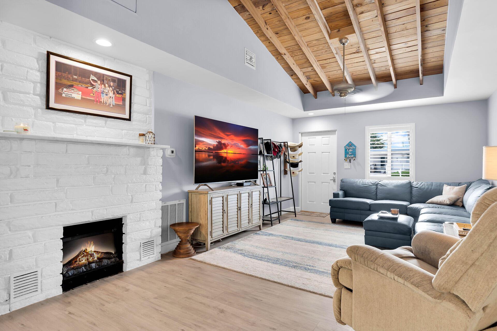 Image 4: virtual-tour-363191-mls-high-res-image-1