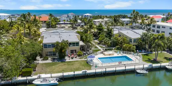 591 Sombrero Beach Road