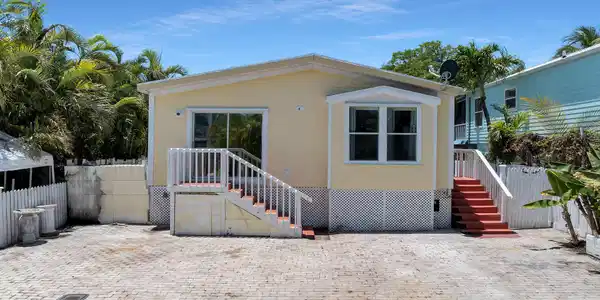 Image 3: virtual-tour-363537-mls-high-res-image-0
