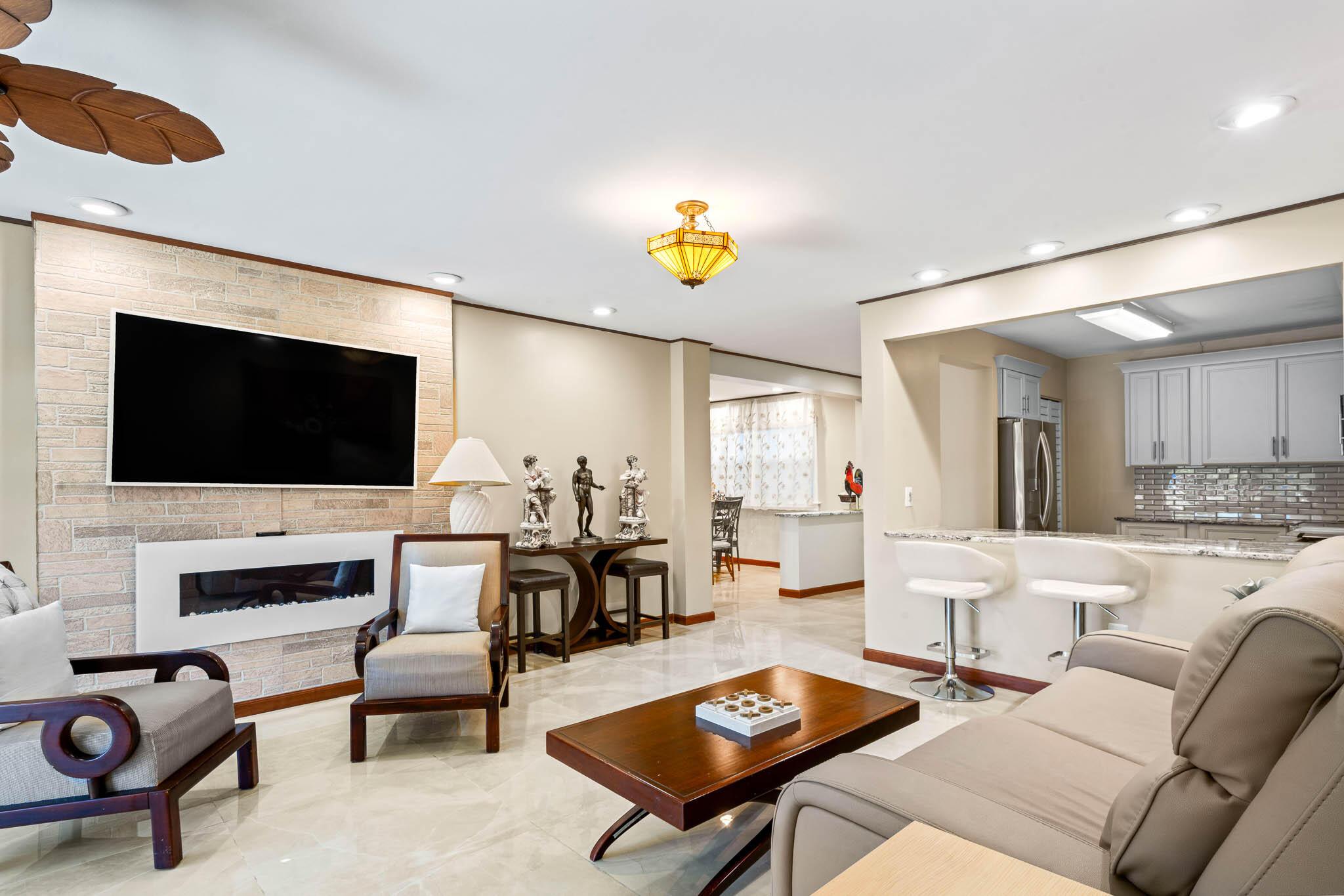 Image 4: Open space