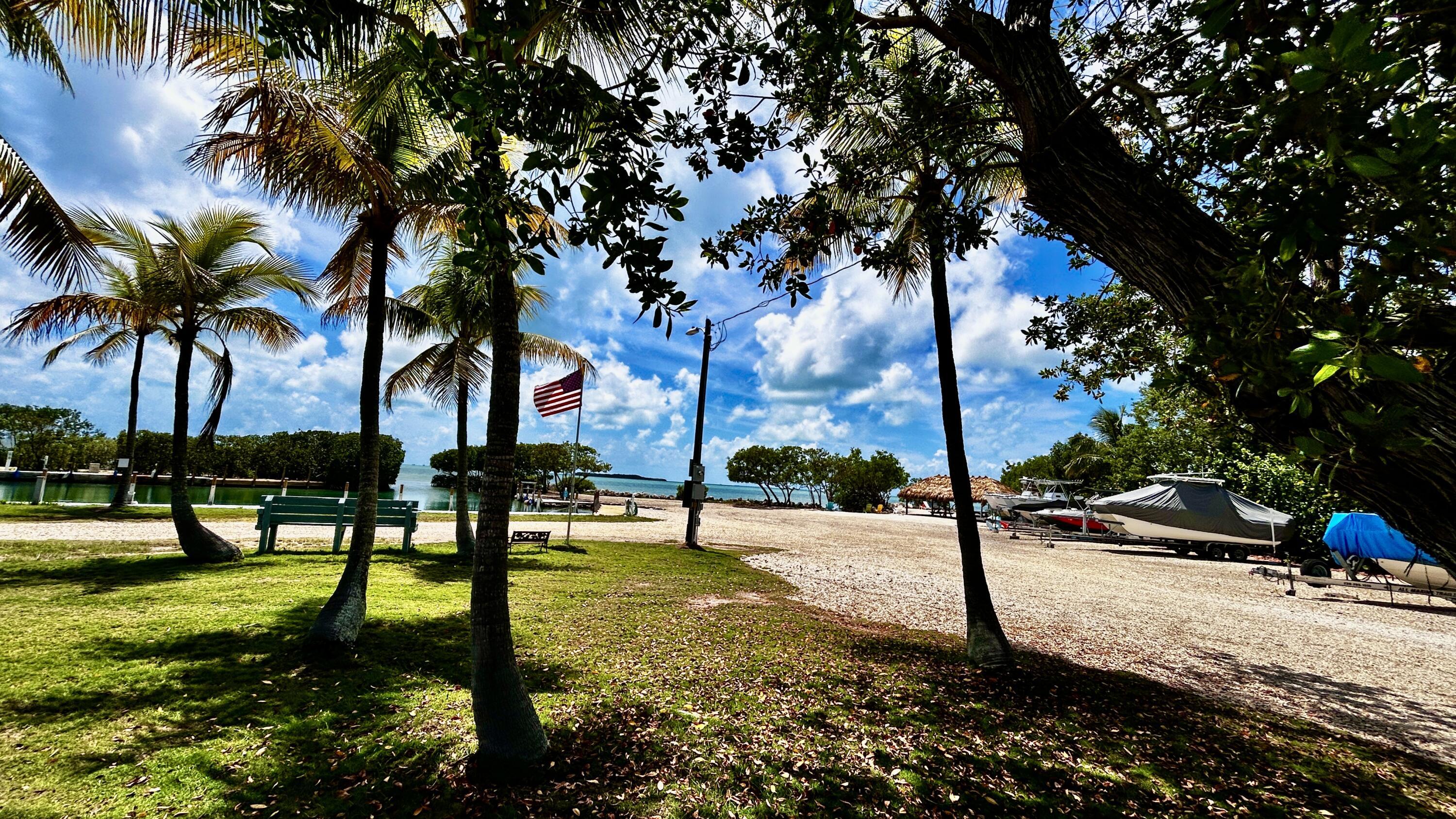 Image 3: HOA