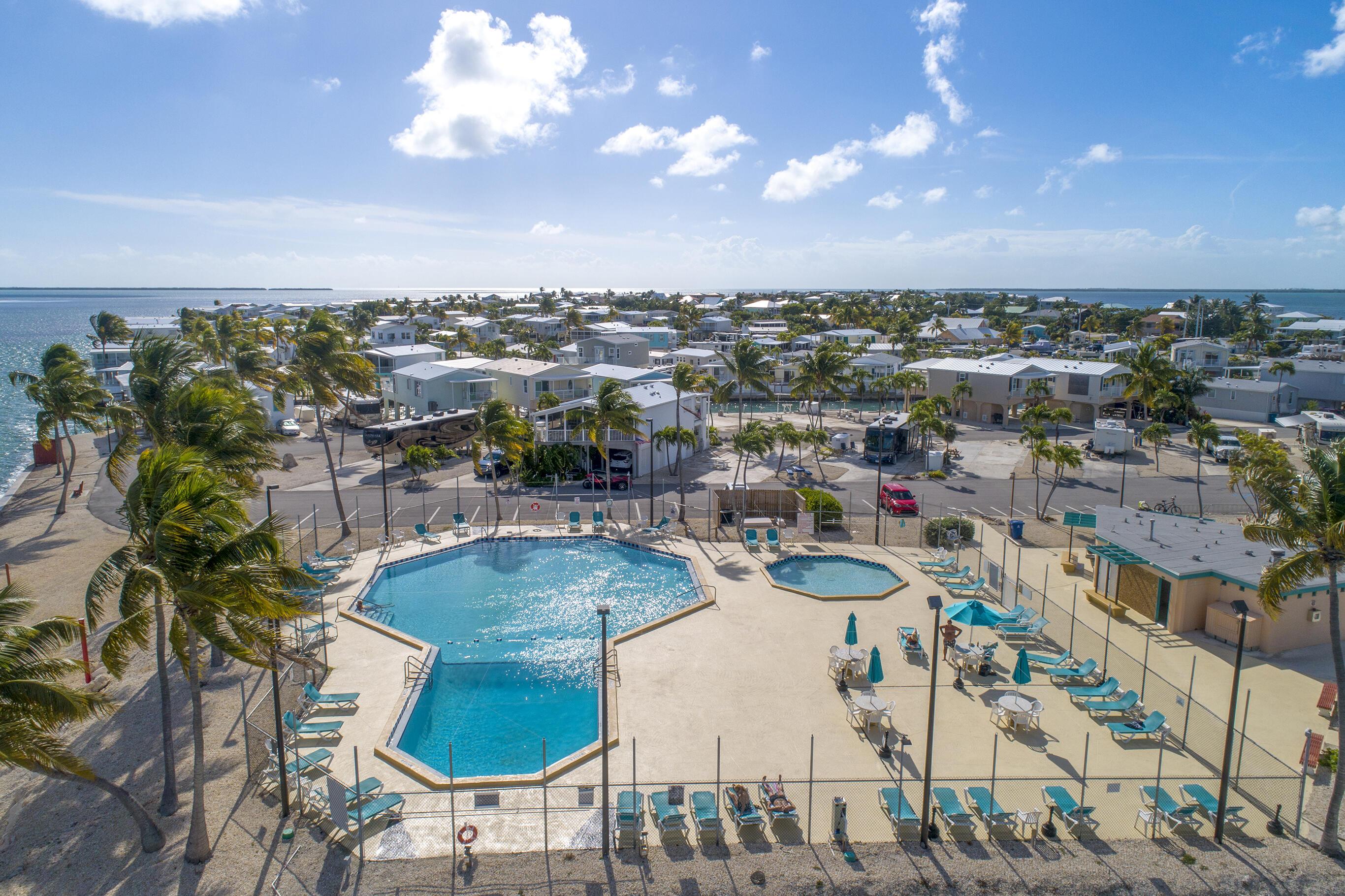 Image 2: Heated Saltwater Pool