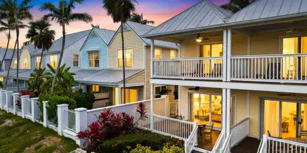 7041 Harbor Village Drive