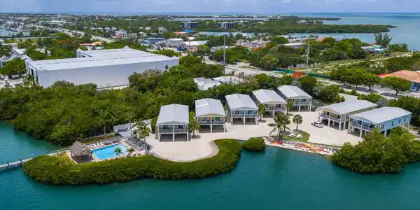 12555 Overseas Highway