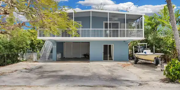 154 Hibiscus Street