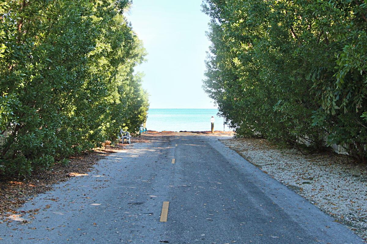 Image 3: Ocean at End of Street