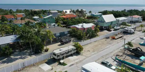 6099 Overseas Highway