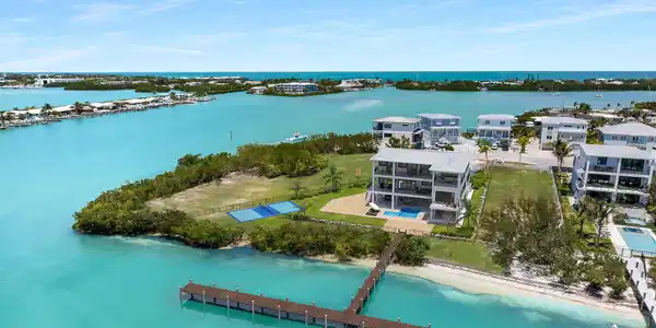 Image 3: FINAL NEW RENDERING Looking North