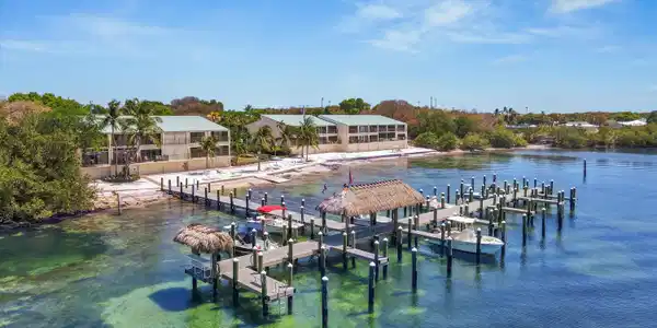 87200 Overseas Highway