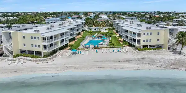 Image 3: Aerial View of Complex