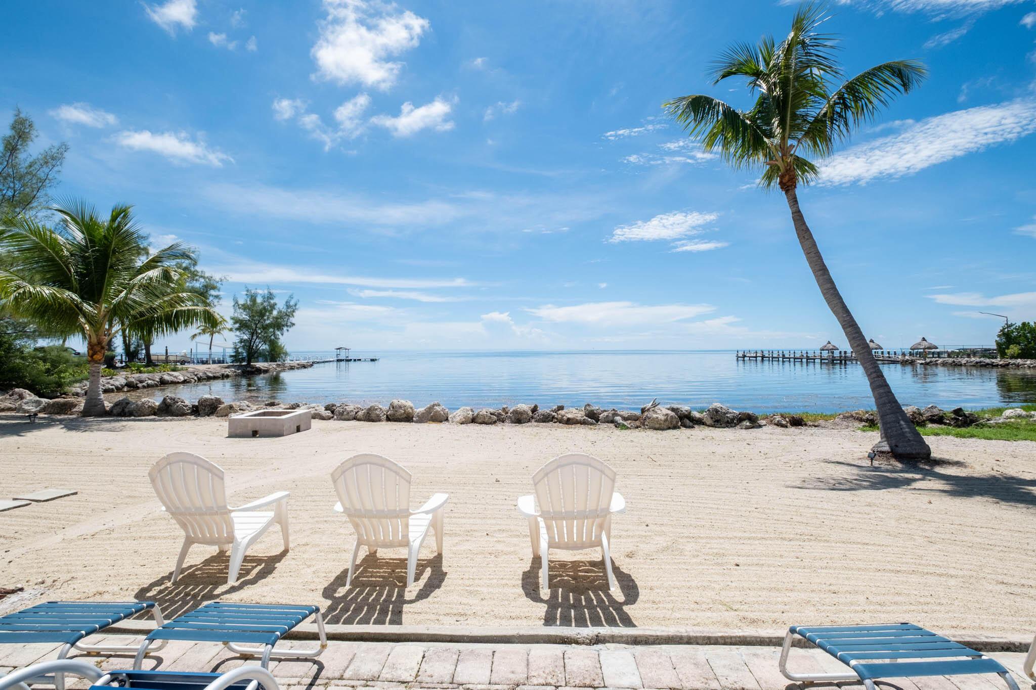 Image 4: The Islamorada location you dream about