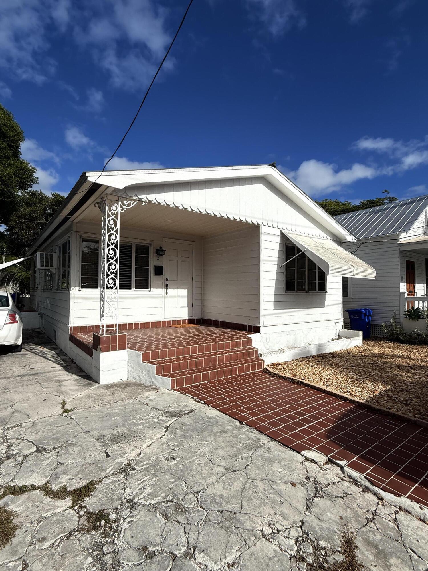 Image 1: IMG_8062